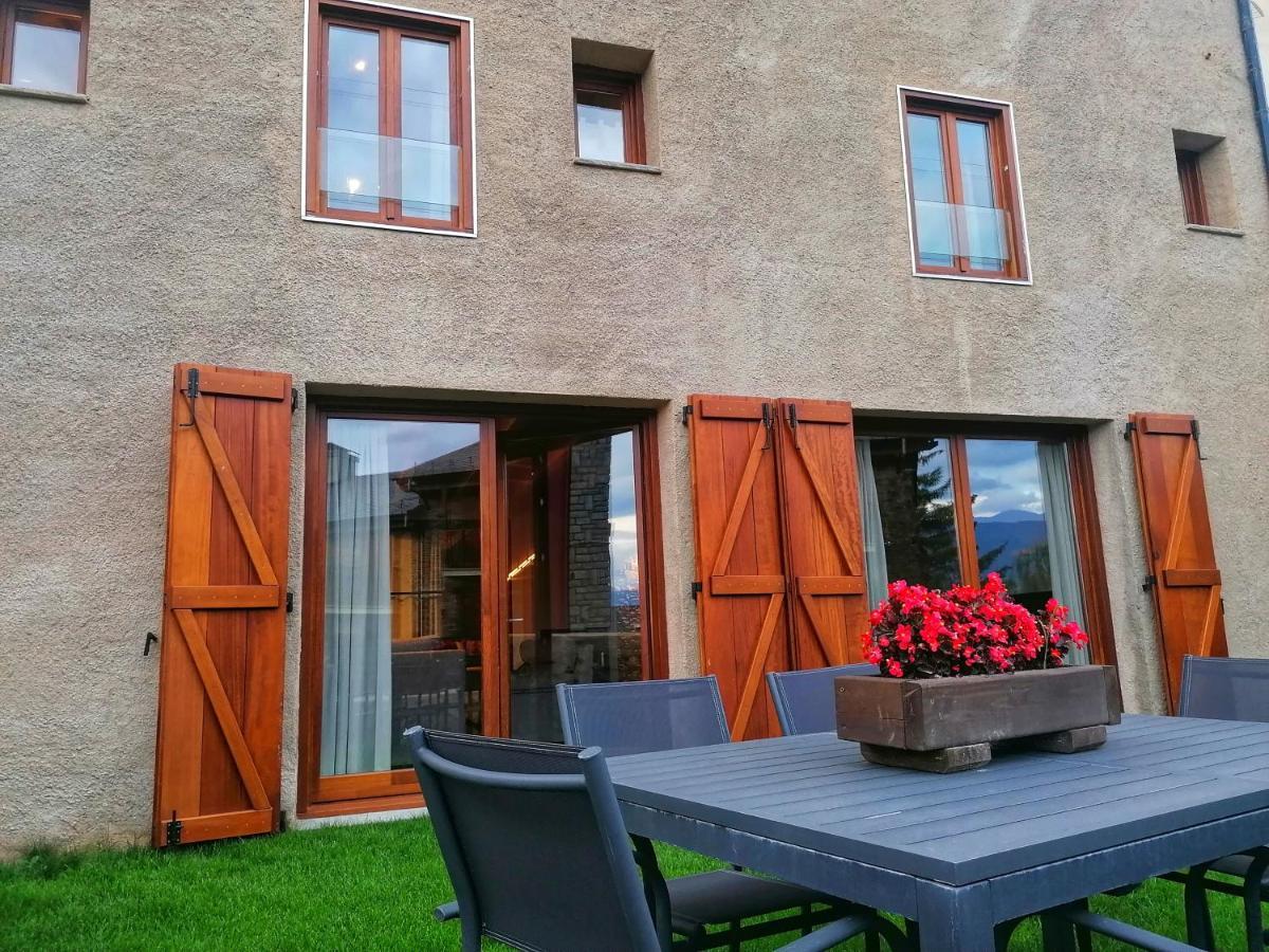 Apartament "Enclau" Turismo Rural Cal Rialla Llivia Exterior photo