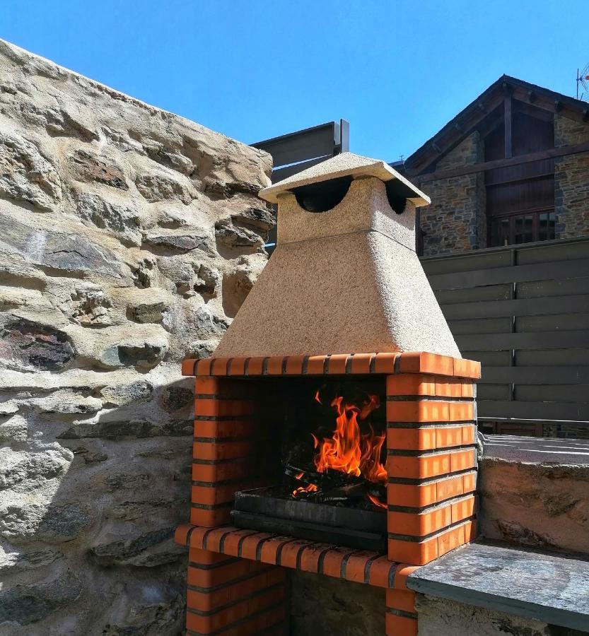 Apartament "Enclau" Turismo Rural Cal Rialla Llivia Exterior photo