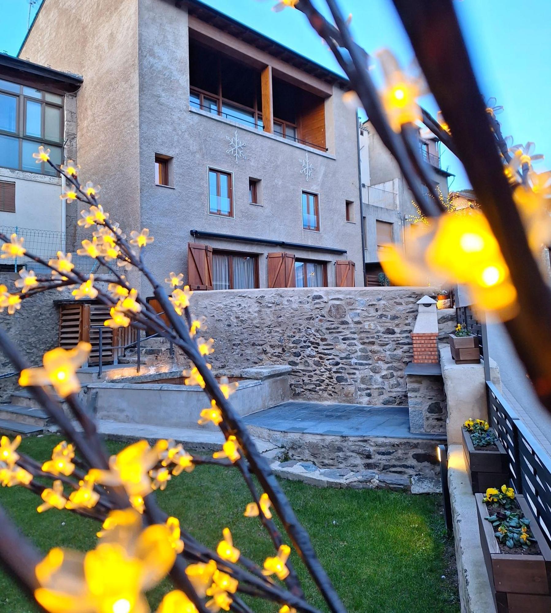 Apartament "Enclau" Turismo Rural Cal Rialla Llivia Exterior photo